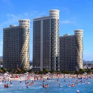 Orbi Sea Tower David Батуми